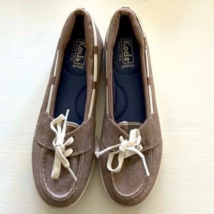 Keds sneaker sz. 8.5 womens NWOT
